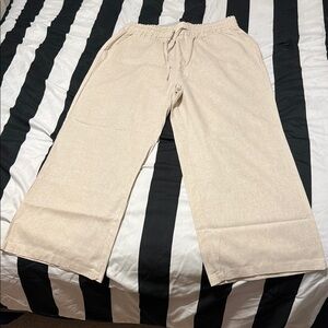 Beige Wide-Leg Cropped Linen Pants